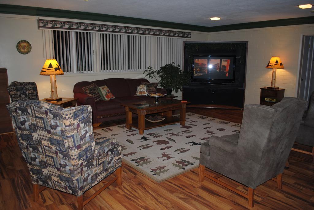 Camp Inn Lodge Oscoda Luaran gambar